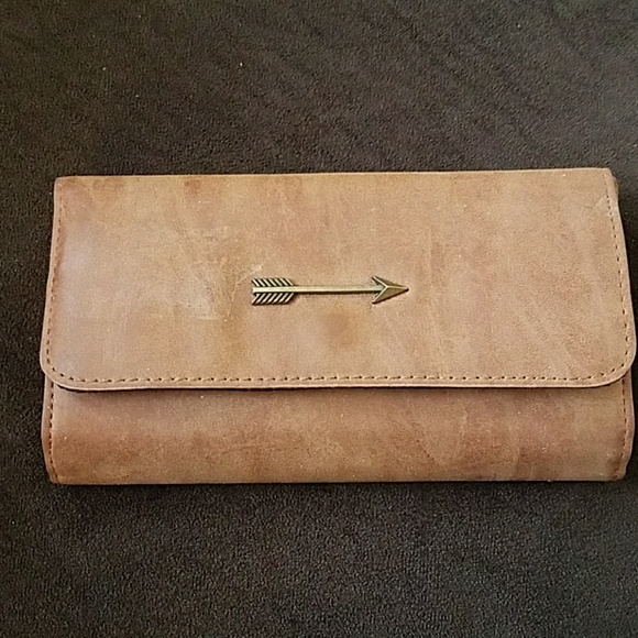 Handbags - Brown trifold arrow wallet